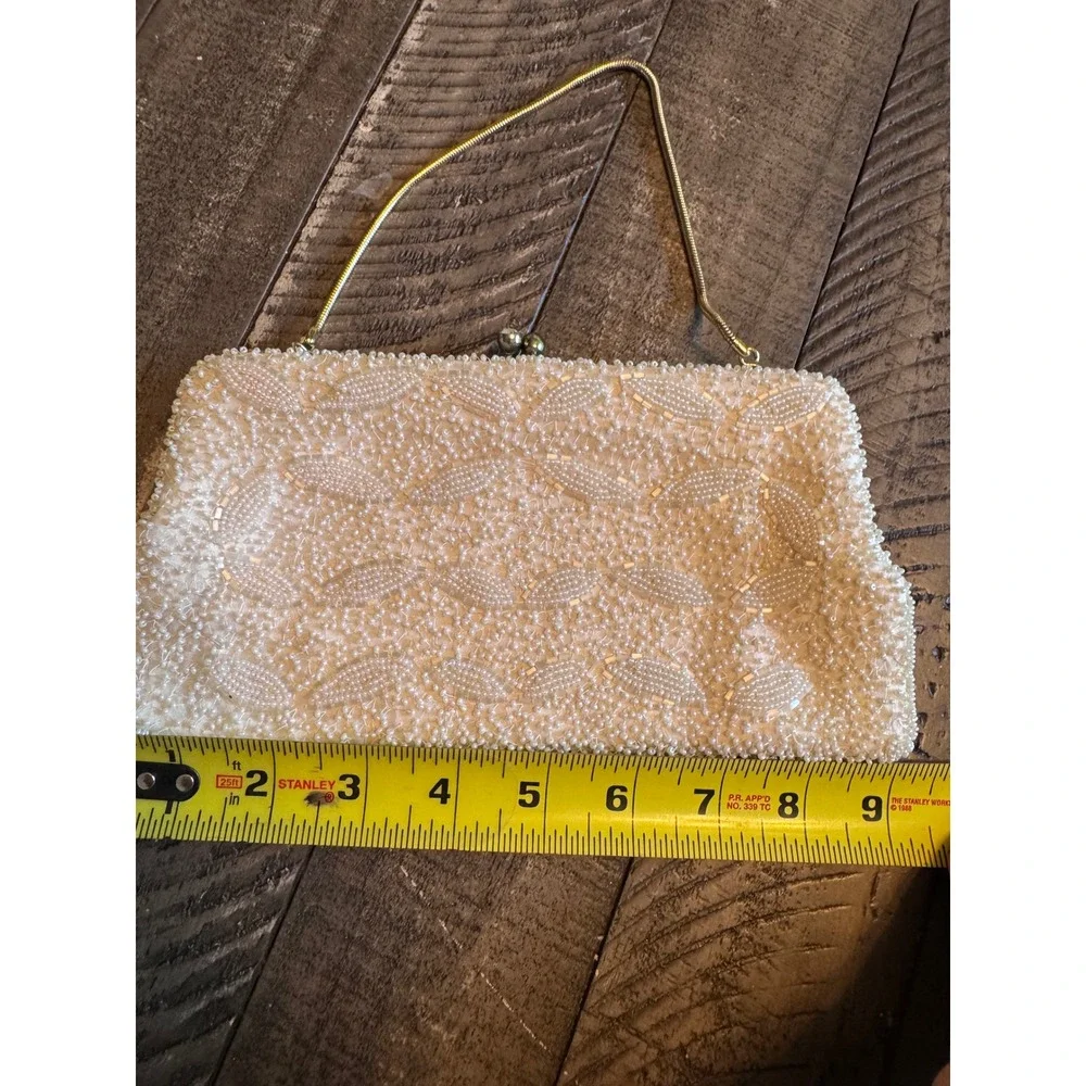 Beaded Purse Ivory Vintage Rhinestone Kiss Lock‎ Gold Chain Formal Clutch Bag